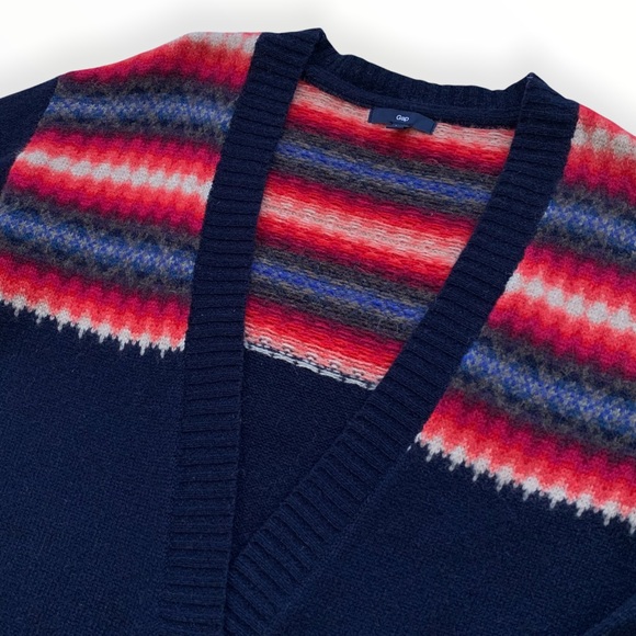 Gap Navy Blue & Red Lambs Wool Fair Isle Cardigan Sweater - Picture 5 of 11